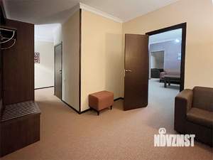 3-к квартира, посуточно, 100м2, 1/1 этаж