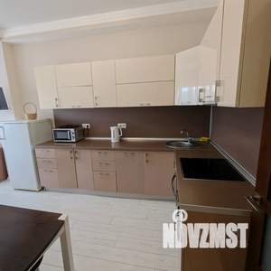 1-к квартира, посуточно, 50м2, 4/5 этаж