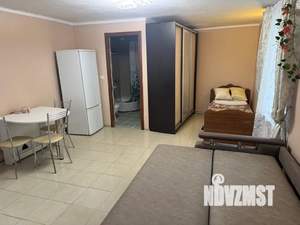 Студия квартира, посуточно, 36м2, 1/3 этаж