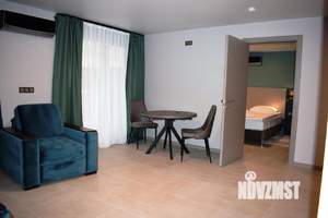 2-к квартира, посуточно, 40м2, 1/1 этаж