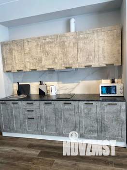 Студия квартира, посуточно, 44м2, 1/12 этаж