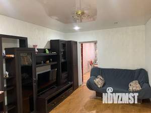 2-к квартира, посуточно, 50м2, 1/3 этаж