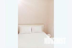 2-к квартира, посуточно, 46м2, 2/3 этаж