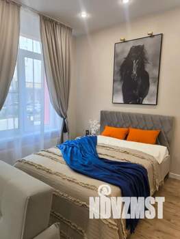 Студия квартира, посуточно, 37м2, 1/16 этаж