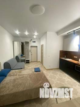 Студия квартира, посуточно, 27м2, 1/4 этаж