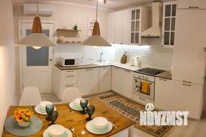 2-к квартира, посуточно, 60м2, 1/18 этаж