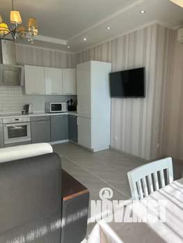 Студия квартира, посуточно, 38м2, 24/25 этаж