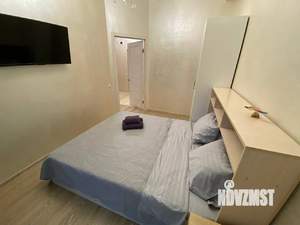 2-к квартира, посуточно, 40м2, 1/10 этаж