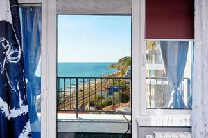 Студия квартира, на длительный срок, 24м2, 13/13 этаж