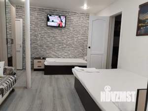 1-к квартира, посуточно, 30м2, 1/2 этаж