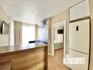 1-к квартира, посуточно, 38м2, 2/8 этаж