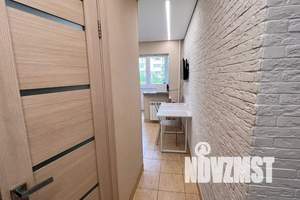 1-к квартира, посуточно, 32м2, 3/5 этаж