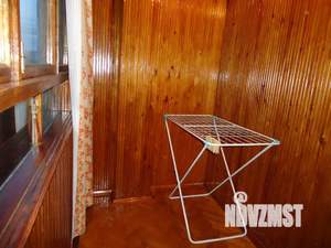 1-к квартира, посуточно, 40м2, 4/9 этаж