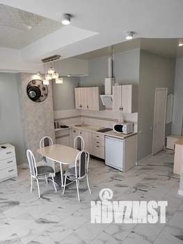 Студия квартира, посуточно, 35м2, 13/13 этаж