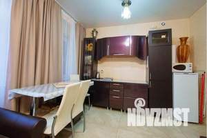1-к квартира, посуточно, 36м2, 1/9 этаж
