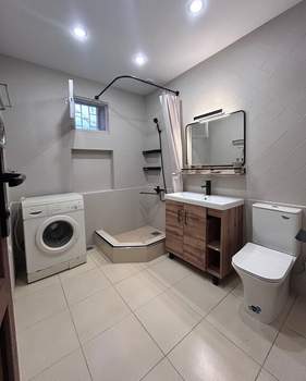 3-к квартира, на длительный срок, 100м2, 1/3 этаж