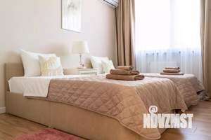 2-к квартира, посуточно, 47м2, 1/1 этаж