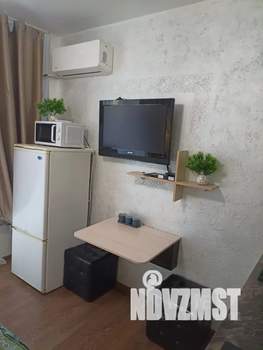 Студия квартира, посуточно, 19м2, 1/4 этаж