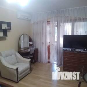 1-к квартира, посуточно, 33м2, 1/5 этаж