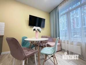 Студия квартира, посуточно, 30м2, 1/12 этаж