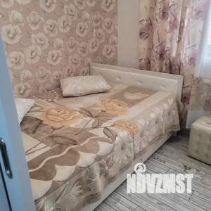 2-к квартира, посуточно, 40м2, 2/6 этаж
