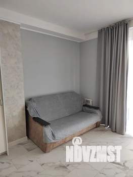 Студия квартира, посуточно, 35м2, 13/13 этаж