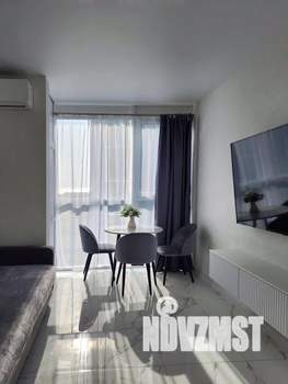 Студия квартира, посуточно, 21м2, 6/20 этаж