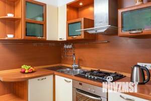 1-к квартира, посуточно, 60м2, 1/1 этаж