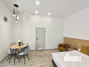1-к квартира, посуточно, 40м2, 1/18 этаж