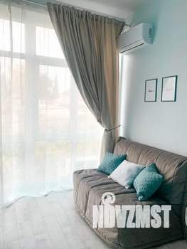 Студия квартира, посуточно, 31м2, 2/5 этаж