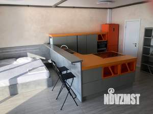 Студия квартира, посуточно, 65м2, 10/17 этаж