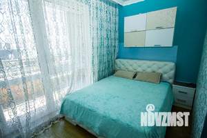 2-к квартира, посуточно, 42м2, 13/19 этаж