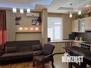 3-к квартира, посуточно, 82м2, 2/6 этаж