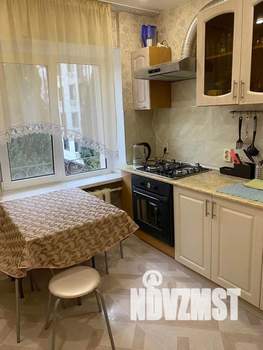 3-к квартира, посуточно, 55м2, 4/4 этаж