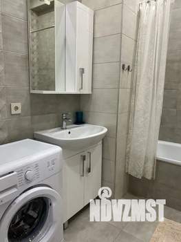 Студия квартира, посуточно, 34м2, 8/13 этаж