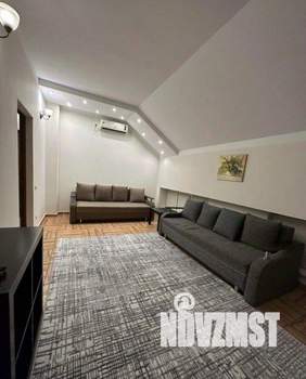 3-к квартира, посуточно, 90м2, 1/1 этаж