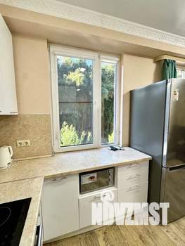 1-к квартира, посуточно, 40м2, 1/9 этаж