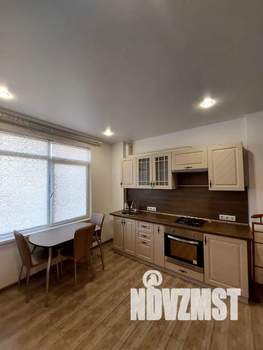 2-к квартира, посуточно, 40м2, 1/4 этаж