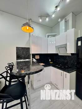 1-к квартира, посуточно, 30м2, 4/7 этаж