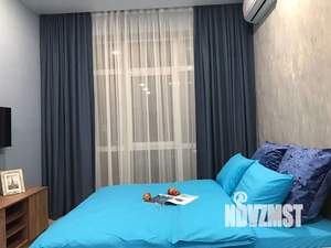 Студия квартира, посуточно, 28м2, 4/20 этаж