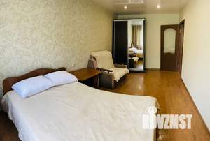 1-к квартира, посуточно, 32м2, 2/5 этаж