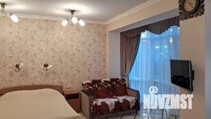 Студия квартира, посуточно, 42м2, 2/5 этаж