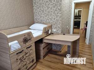 3-к квартира, посуточно, 82м2, 2/6 этаж