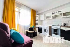 2-к квартира, посуточно, 47м2, 3/5 этаж