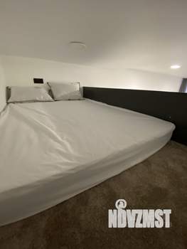 Студия квартира, посуточно, 30м2, 1/3 этаж