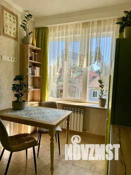 1-к квартира, посуточно, 37м2, 7/9 этаж