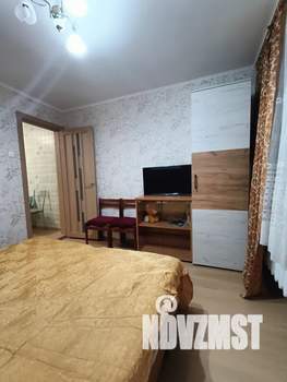 1-к квартира, посуточно, 18м2, 1/2 этаж