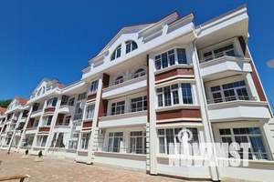 2-к квартира, посуточно, 47м2, 3/3 этаж