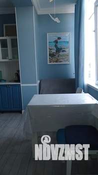 Студия квартира, посуточно, 25м2, 1/4 этаж