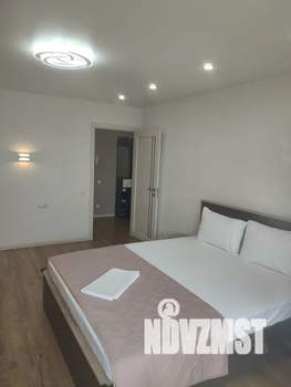 1-к квартира, посуточно, 44м2, 7/12 этаж